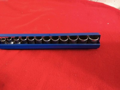 Matco Silver Eagle 12pc Metric 8-19mm Shallow Socket Set 3/8'' Drive, and tray