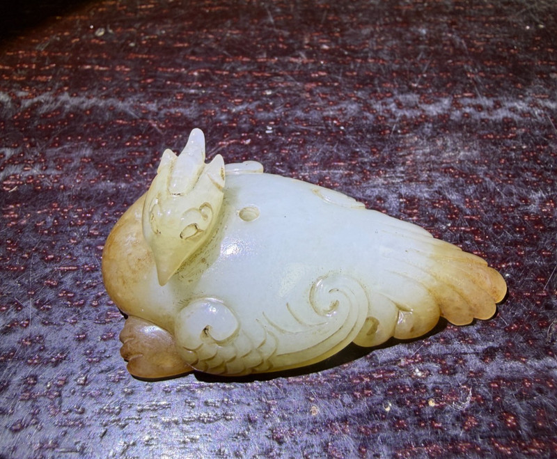 Lovely Antique/ Vtg. Chinese Russet Jade Bird Pendant