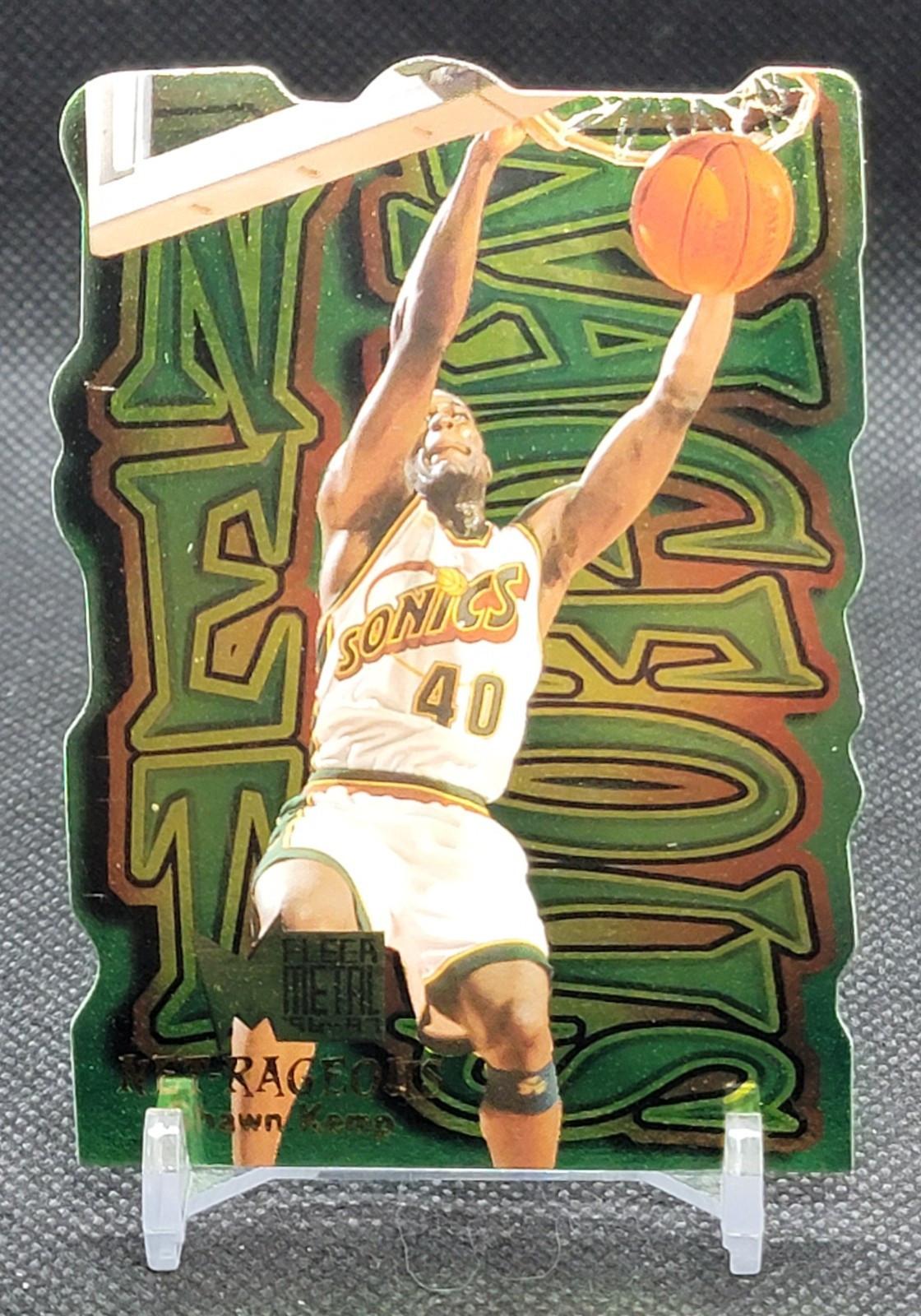 1996-97 Fleer Metal NET-RAGEOUS #6 Shawn Kemp Die-Cut Insert (SP)