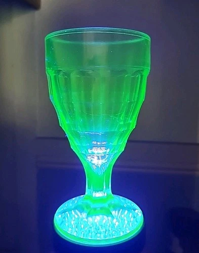 Vintage Hazel Atlas Uranium Depression Water Glass Goblet Colonial Block Green
