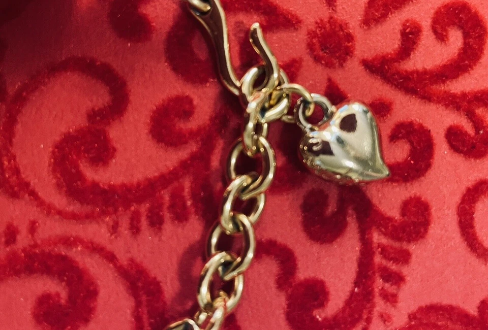 Collar Gargantilla Carolee con Dije de Corazón Cuentas Blancas 18" Clásico Delicado Foto 2 de 4