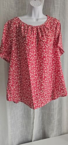 Plus Size Ditsy Floral Round Neck Short Sleeve Blouse Red Size 3XL NEW