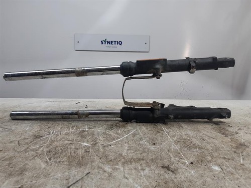 FRONT FORKS YAMAHA YS 125 2017 20,180 MILES - 12209710 - Picture 5 of 6