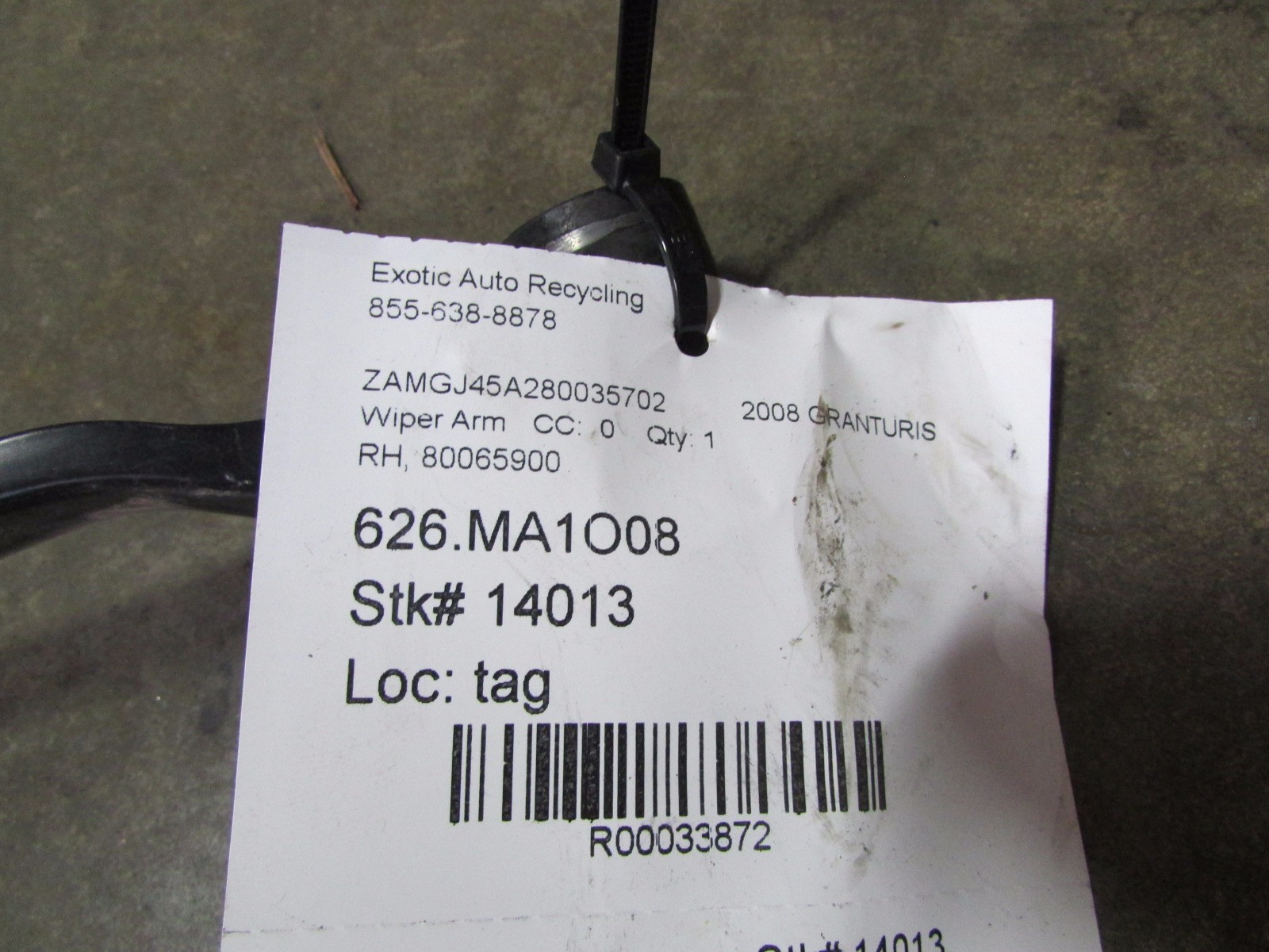 Maserati Gran Turismo, RH, Right Wiper Arm Assembly, Used, P/N 80065900
