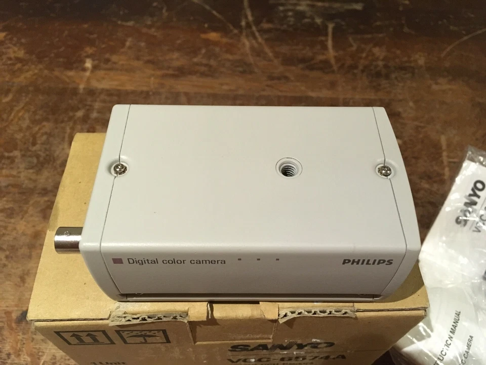 Philips Digital Color Camera LTC 0430/20 E71335 CCTV NO LENS - Image 4 of 4