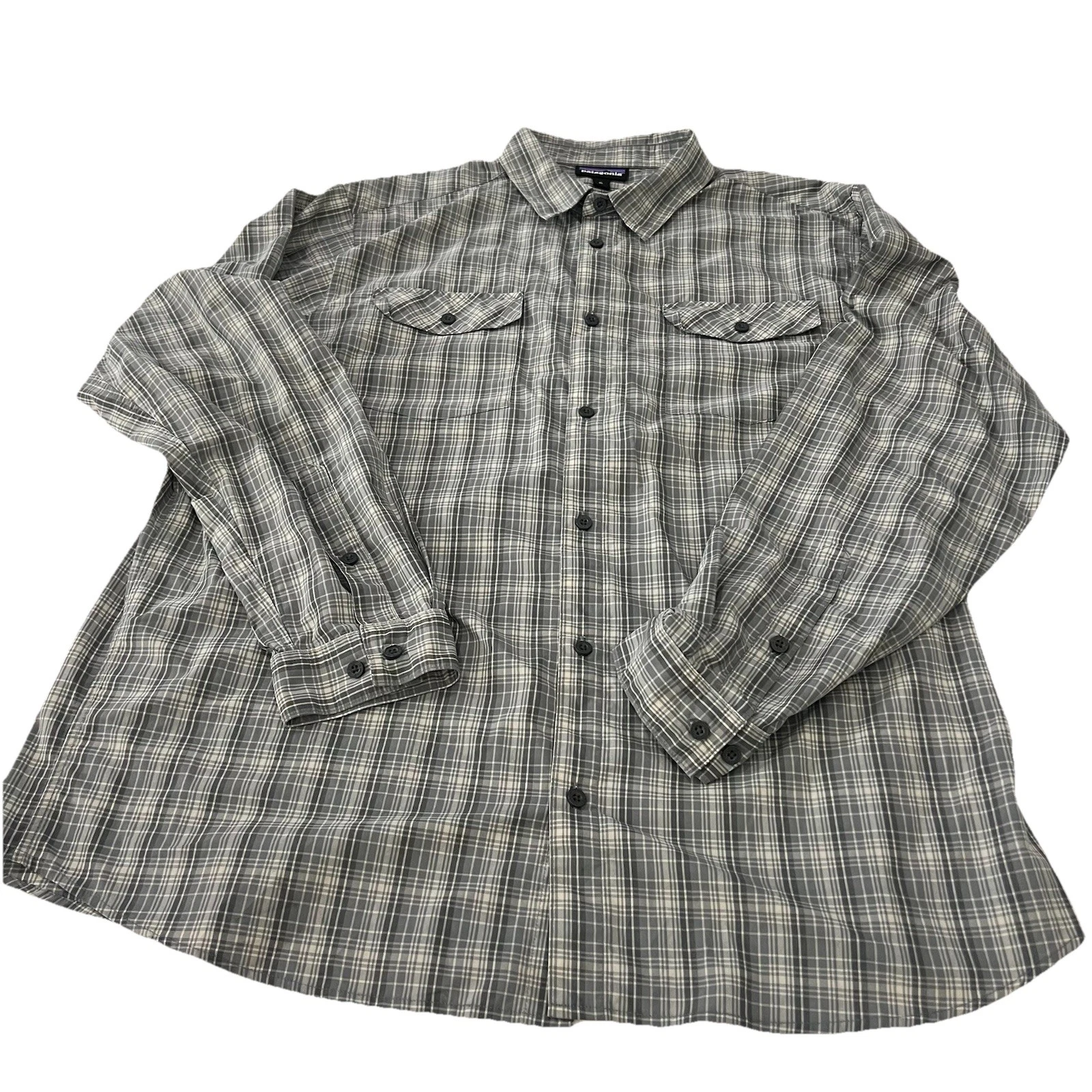 Patagonia Sz XL Polyester/Nylon Blend Button Long Sleeve Plaid Hiking Shirt