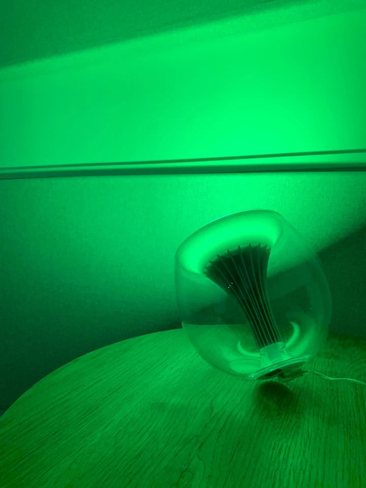 Rare Philips Hue LivingColors Gen2 Mood Lamp + New Remote + Soft Case - Unique - Image 4 of 4