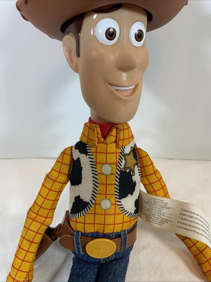 Disney Pixar Thinkway Toy Story Sheriff Woody Tirar-String Hablando Funciona Muy bien Foto 4 de 4