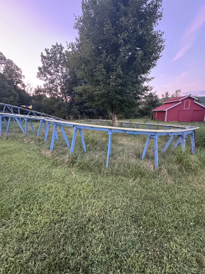 kids ride on roller coaster - Image 2 of 2
