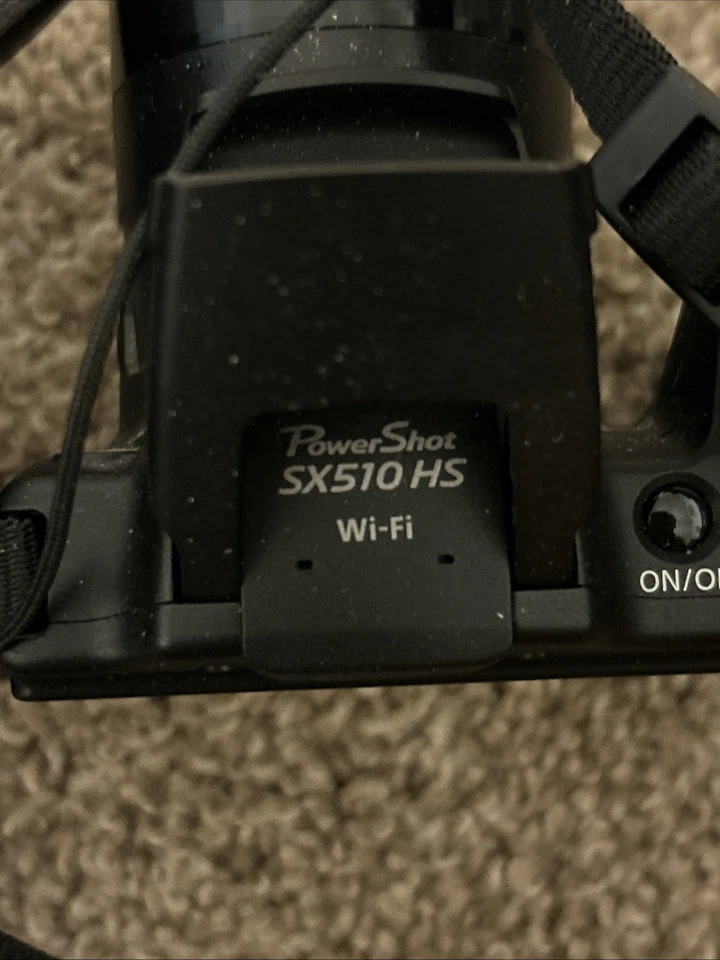 Cámara digital Canon PowerShot SX510 HS 12,1 MP 4X negra con estuche negro Foto 2 de 2