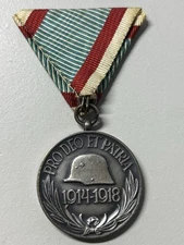 Original WWII Hungarian Service Medal Given to Germans for WWI Service