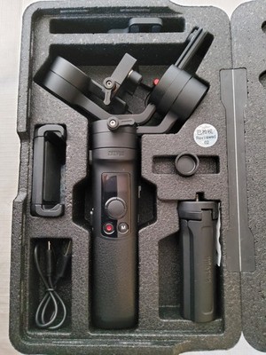 Zhiyun Crane M2 - Handlicher Gimbal / 3-Achsen-Stabilisator - Top Zustand
