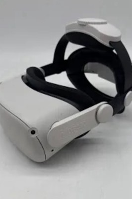 Oculus Quest 2 With Comfortable Head Strap And Wrist Strap Addons 