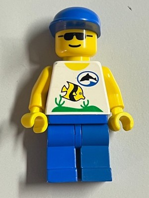 Lego Minifigur Divers - Boatie, Fish and Dolphin Shirt, Blue Cap div003