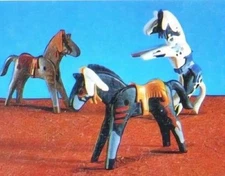Playmobil 7173 Western Painted Warrior Horses (3) (Sealed Bag) NOS