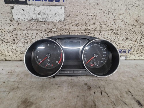 Kombiinstrument Tacho VW Polo 6C 6C0920740E 1.2 66kW CJZC 333087