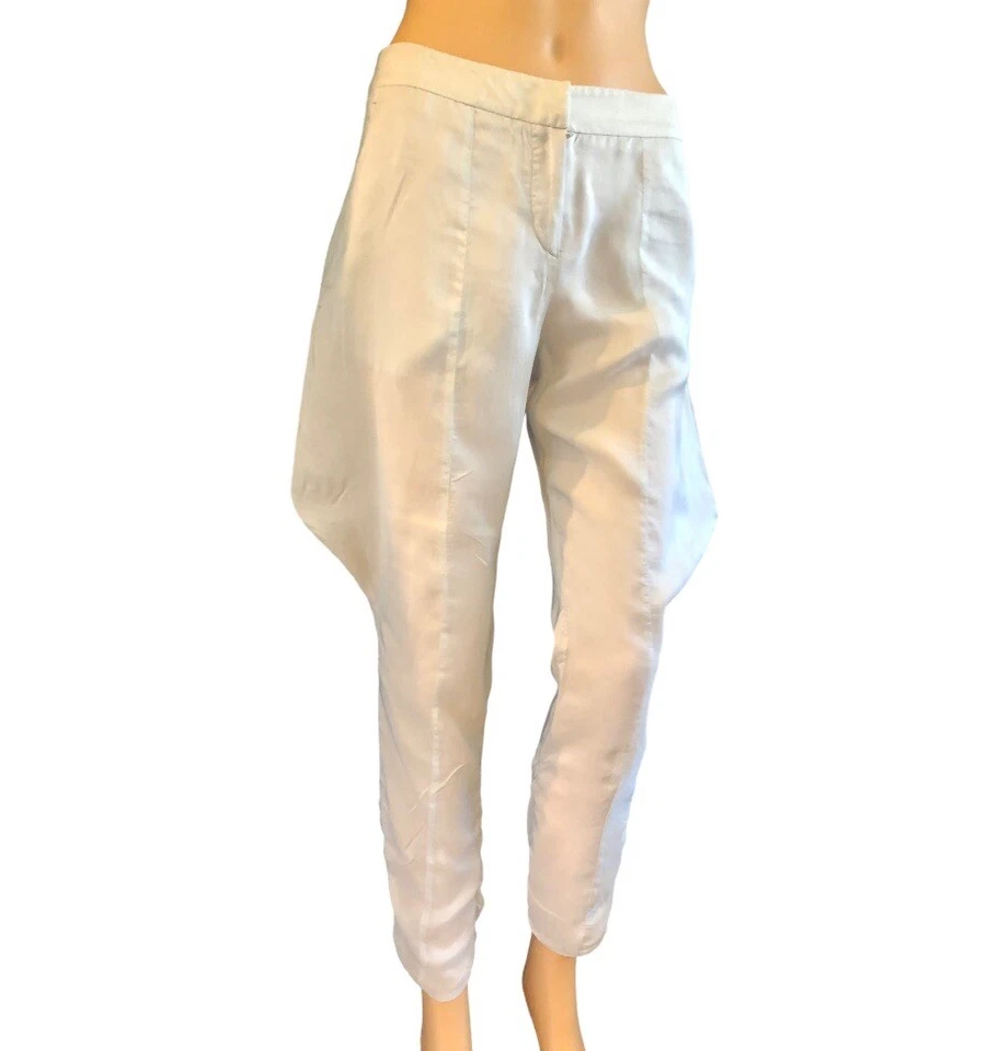 Calça EMPORIO ARMANI feminina de seda azul pálido tamanho 6 - Imagem 2 de 4