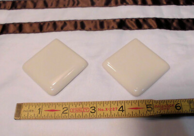 2 pcs. Glossy Biscuit  2'' X 2'' X 5/16'' Ceramic Surface Bullnose Corner Tiles NEW