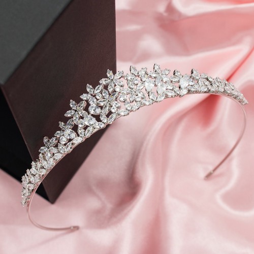 Juego De Tiara Nupcial Con Zirconias AAA Diseño De Amapola Bonito Baño De Rodio - Imagen 11 de 12