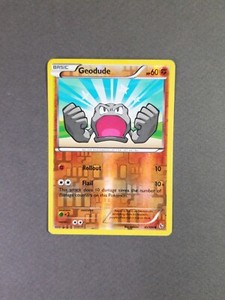 Pokemon TGC -- Flashfire -- Reverse Holo - Geodude -- 45/106 -- Near Mint-