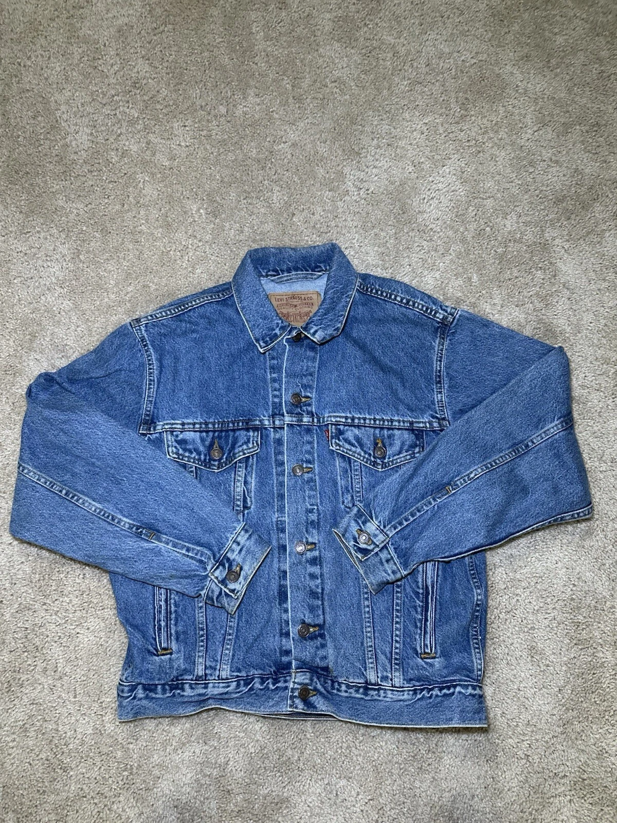 Vintage Levis Relaxed Trucker Jacket Men’s Small Blue Jean Denim 70507 0389