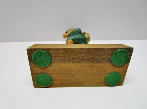 Vintage - German/Swiss Pipe Smoking Hunter - Plastic/Resin Figure & Wood Base - Picture 6 of 6