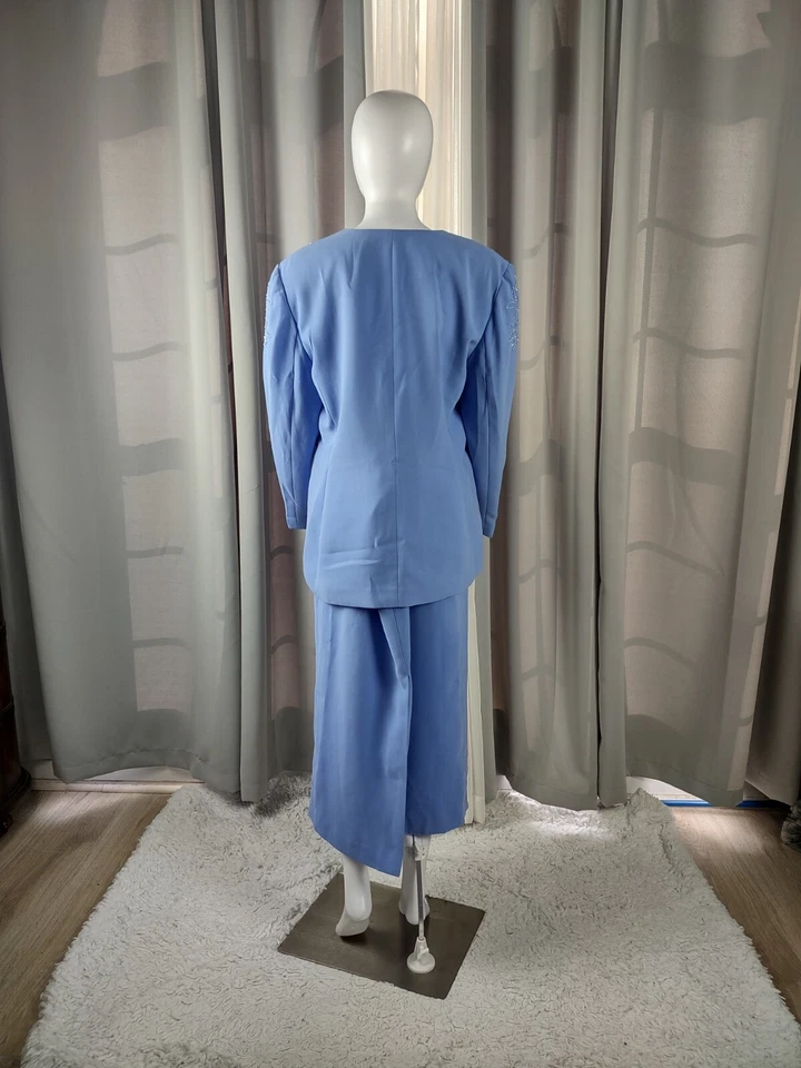 Maxie Klein Collections Blue, Lavender 2 Pc Suit Skirt & Jacket Size 12 - Image 3 of 4