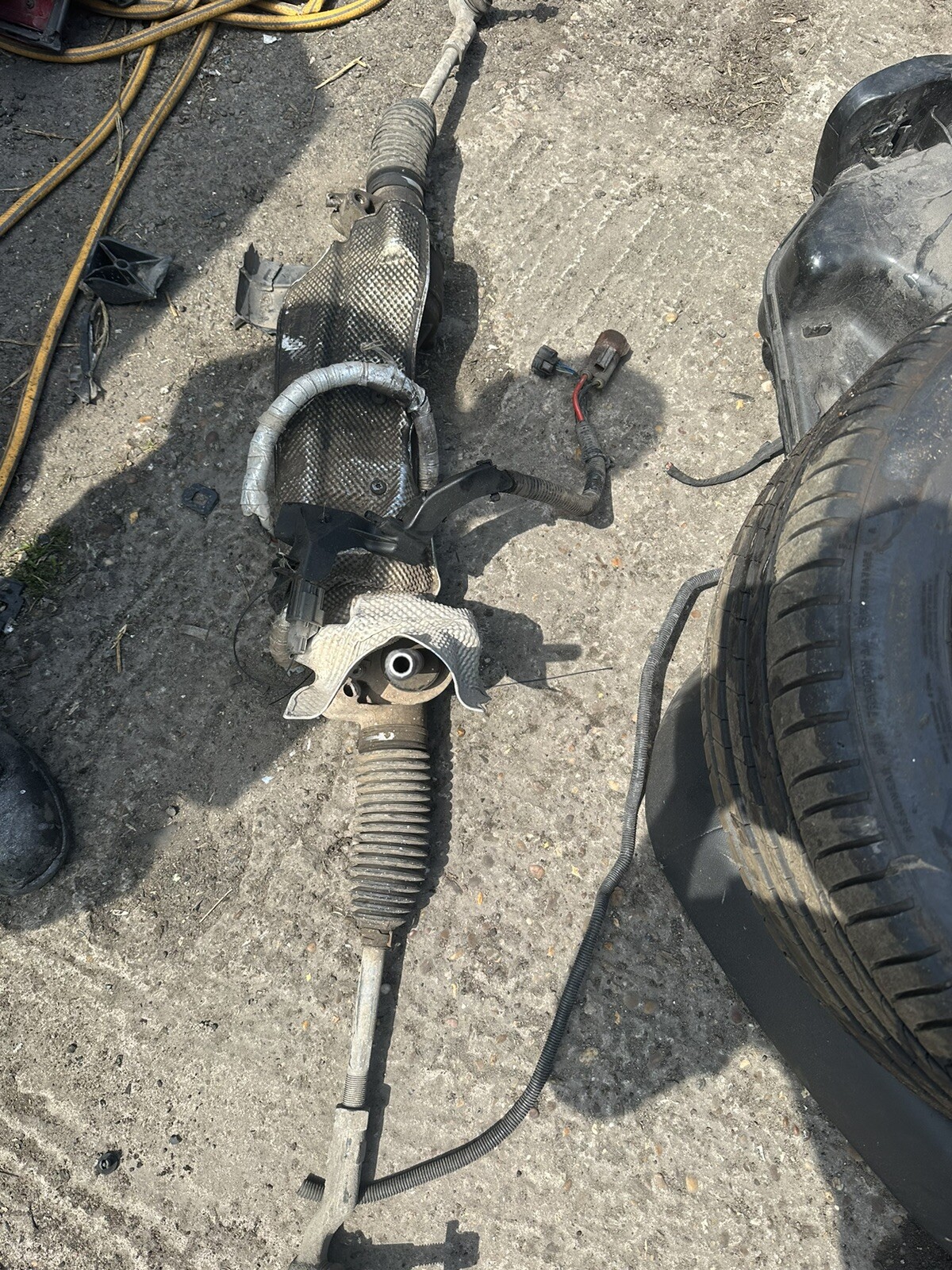LAND ROVER DISCOVERY 2 ELECTRIC STEERING RACK 7828177123 + BOLT | eBay