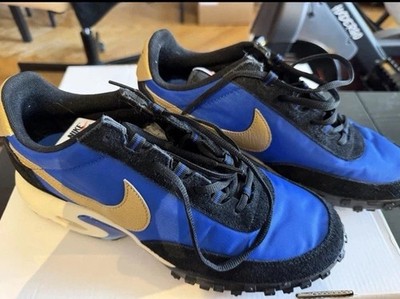 Size 11 Nike Air Max Waffle Racer SP  Hyper Blue Metallic Gold  Men's NEW NO BOX