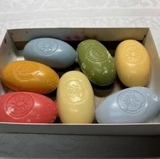 LILLIAN VERNON vtg lot Essential Delights oval soap set 7 bars floral embossed 