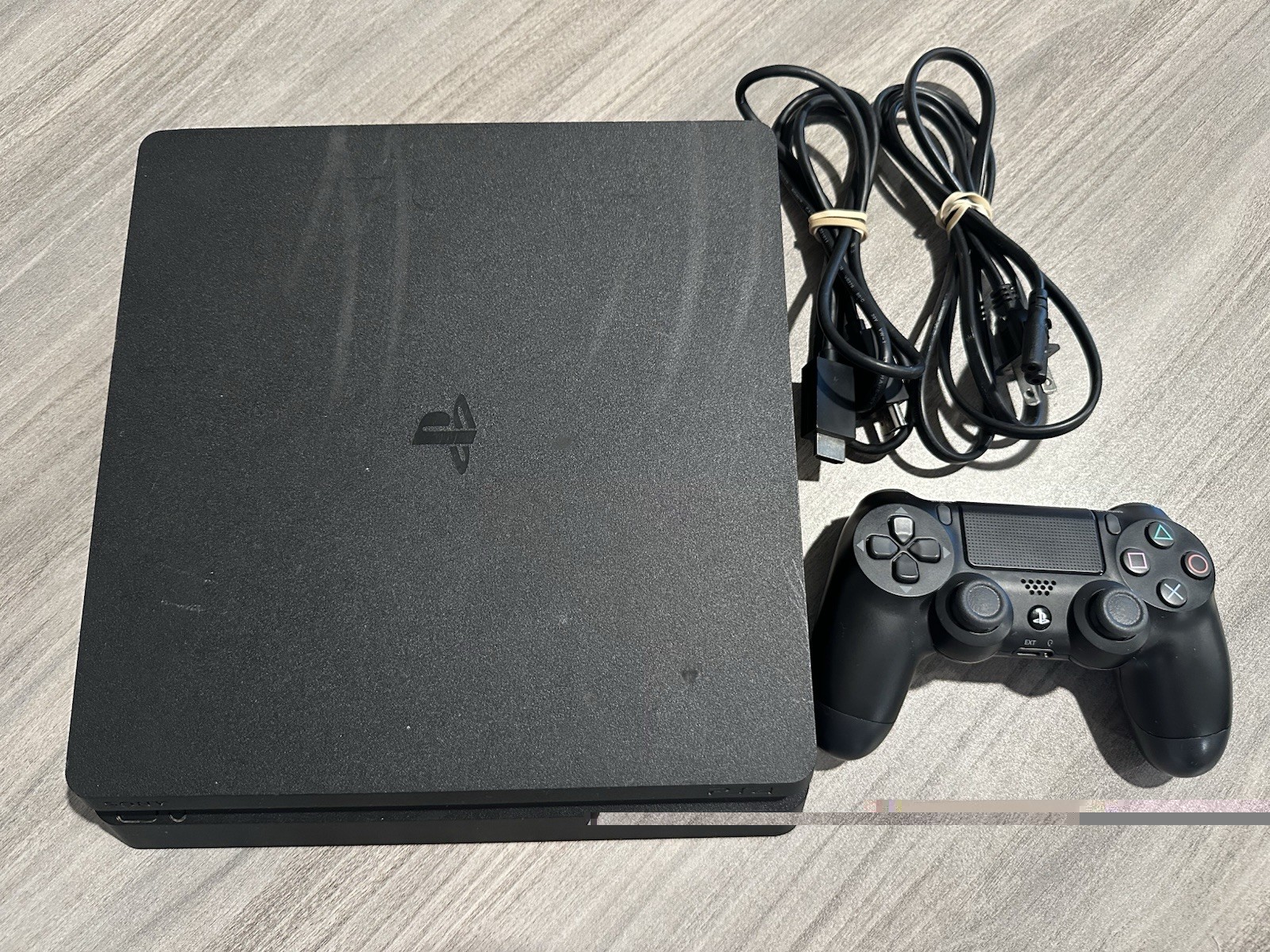 Sony PlayStation 4 PS4 Slim 500GB Video Game Console CUH-2215A - Black