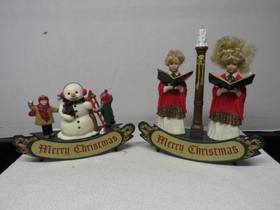 1997 Holiday Creations Wreath Accent Carolers Children's Choir/Build A Snowman