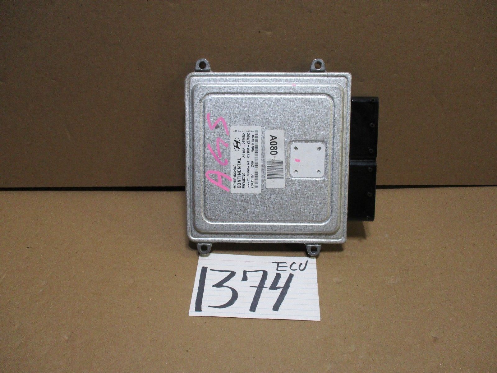 11 12 13 Hyundai Elantra  #1374  Engine Computer ECM ECU 39102-2EMB2