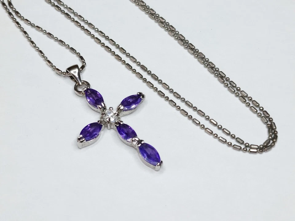 Collar de cadena con colgante de cruz relleno de oro de 18 quilates cristal púrpura 18" Foto 3 de 4