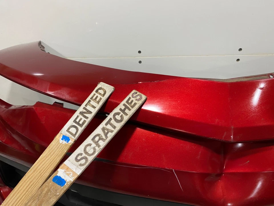 OEM 2016-2018 Chevrolet Camaro RS Front Bumper 23505810 GM - Изображение 3 из 4