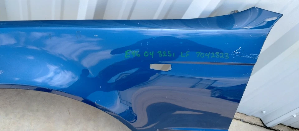 GUARDABARROS IZQUIERDO BMW LADO CONDUCTOR AZUL E46 SERIE 3 SEDÁN TOURING 7042323 02-05 Foto 4 de 4