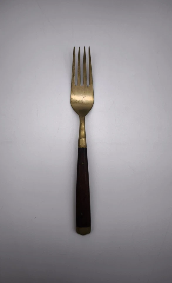 84565 Servizio posate n 12 persone 5 misure in legno e ottone - Immagine 2 di 4