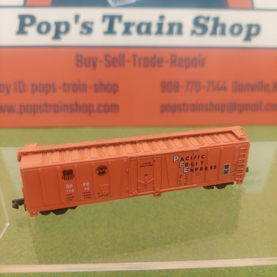 #ad Con Cor PACIFIC FRUIT EXPRESS N Scale Reefer Car # 116 14 Item # 0001 001870 $18.95