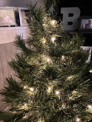 Vintage Puleo 3 Foot Pre-Lit Fir Christmas Tree - Picture 8 of 10