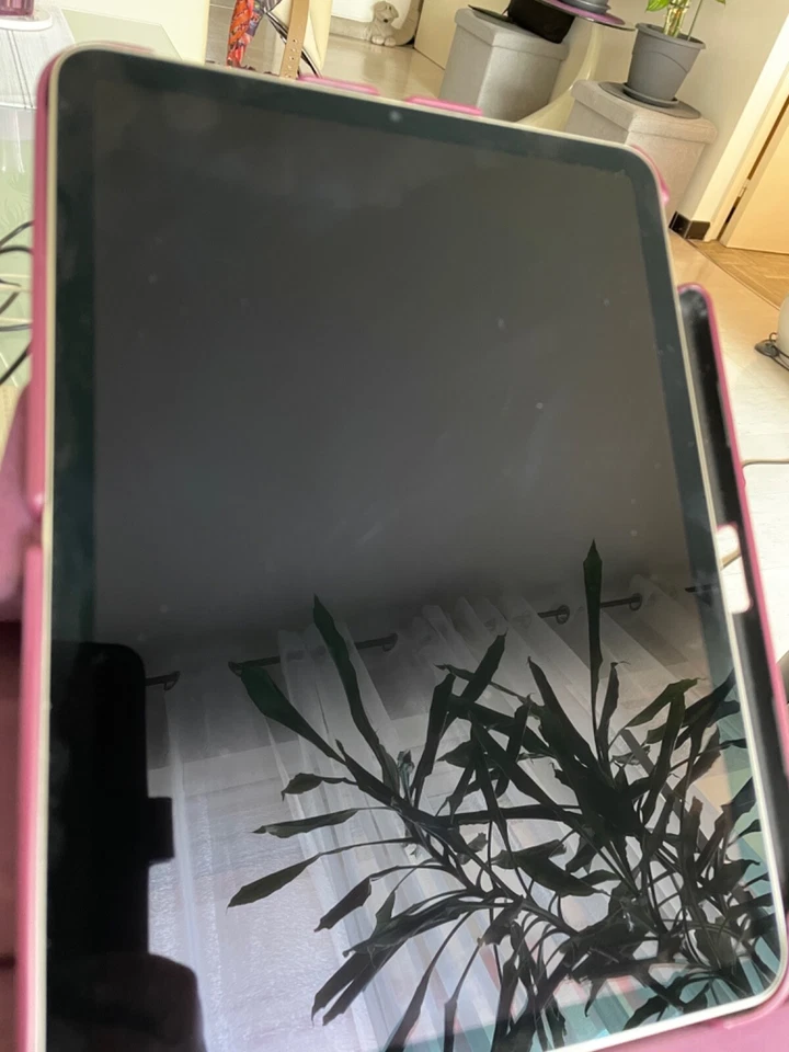 Apple iPad Air (5th generation) · 256GB · Wi-Fi, photo 4 sur 5