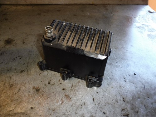 Suzuki GSX 1400 Motordeckel Deckel Kurbelwellenentlüftung 2004 WVBN