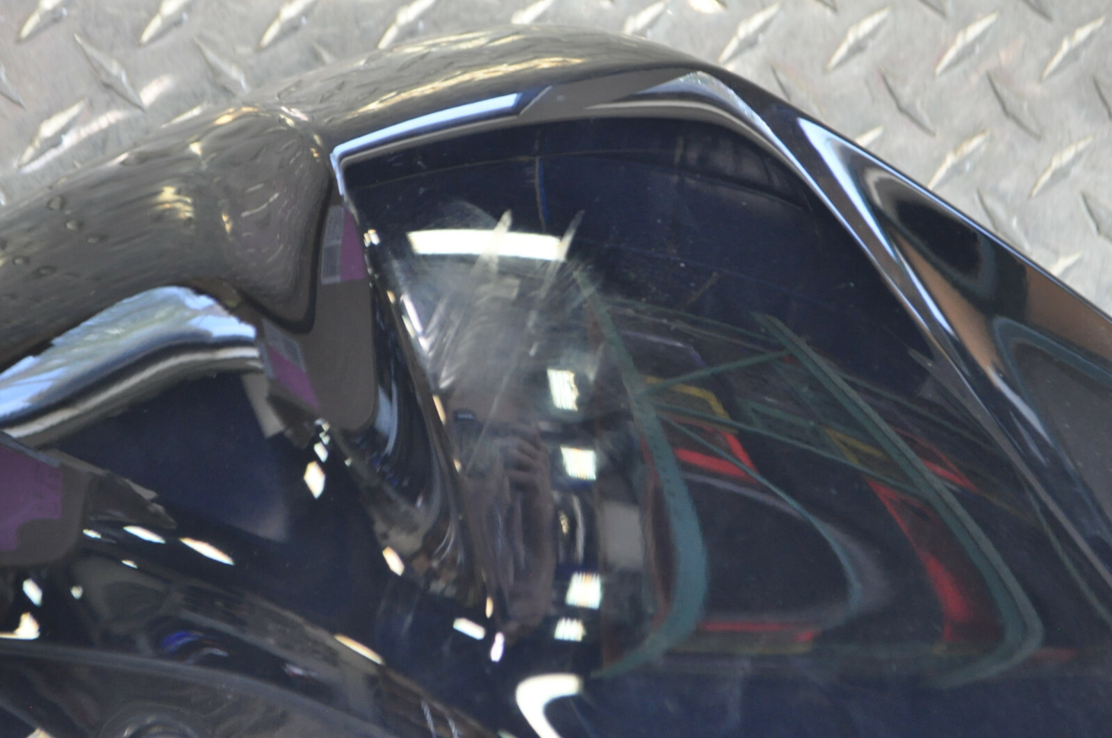 I130 Yamaha YZFR3 Right Fuel Gas Tank Cover 1WDF413900 eBay