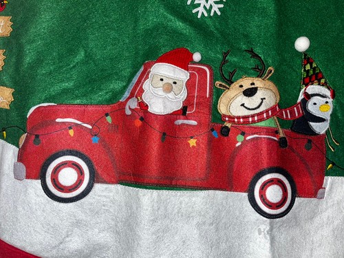 Christmas Tree Felt Skirt Red Farm Truck Santa Reindeer Pinguin Let it snow - Picture 8 of 10