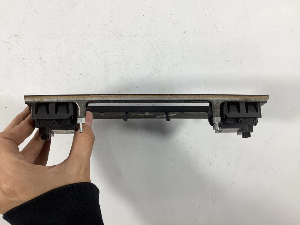 BMW 528I XDRIVE 2009-2010 panel tablero moldura/bisel 6978690 OEM. Foto 2 de 4