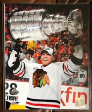 Autographed MARIAN HOSSA 11x14 Chicago Blackhawks 2015 Stanley Cup HOF