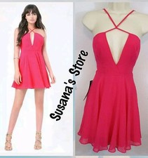 NWT BEBE SIZE XS CROSS FRONT SKATER DRESS Fit and flare MSRP $113