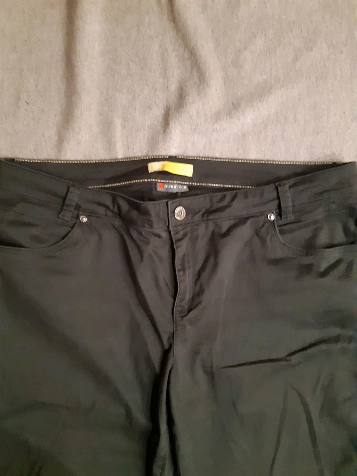STREET ONE Damen Hose Gr.46 dl.grün !!! - Bild 2 von 4