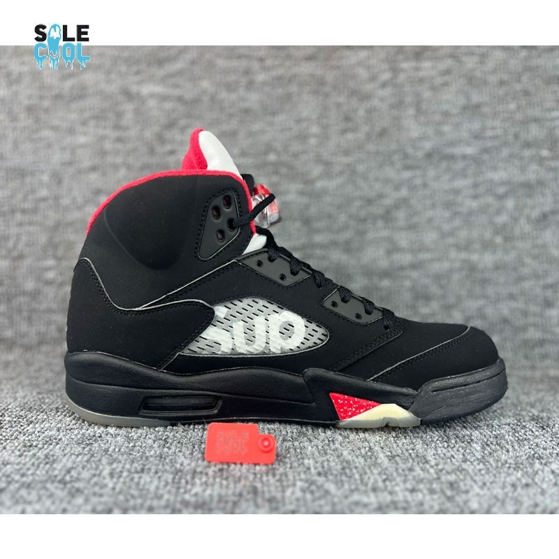Supreme × Nike Air Jordan 5 Retro Supreme X Jordan 5 Retro 'White' - Air Jordan - 824371 101