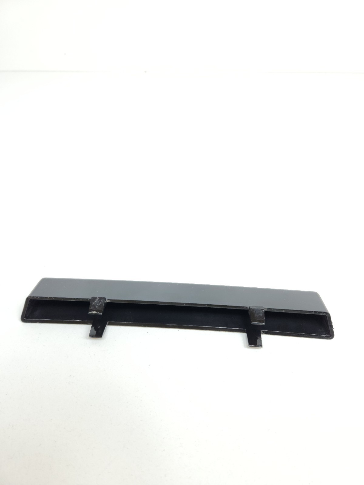 2015-2016 MCLAREN 650S SPIDER REAR CENTER MID MIDDLE BUMPER TRIM COVER OEM
