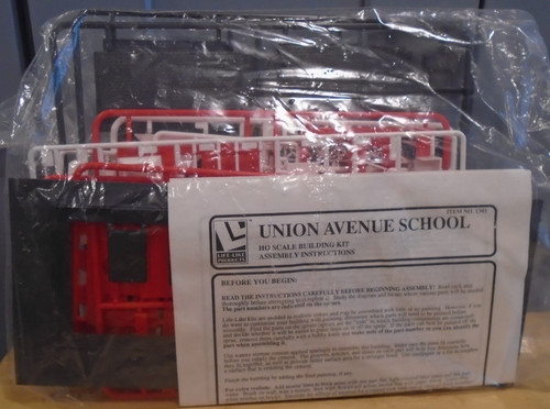 Kit Modelo de Construcción Union Avenue School HO Trenes Realistas 1343 NUEVO BOLSA SELLADA | Zustand: New